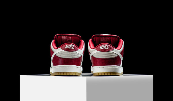Nike SB Dunk Low Pro "V-Day" (304292-612)