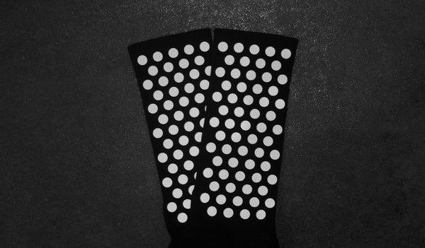 ICNY Half Calf Dot Socks (Black)