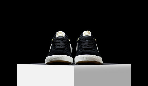 Nike SB Blazer Low GT (704939-001)